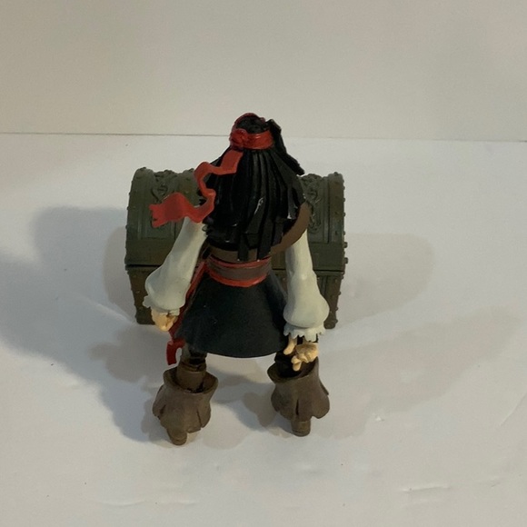 Vintage Captain Jack Sparrow of Pirates of the Caribbean 🏴☠️ - Picture 2 of 16